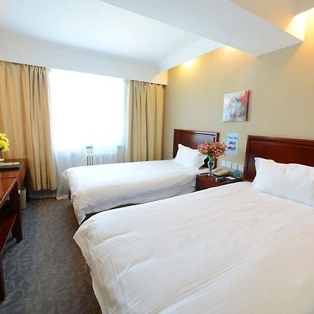 Greentree Inn Jiangxi Jindezhen People Square Jindin Business Hotel Цзиндечжен Екстериор снимка