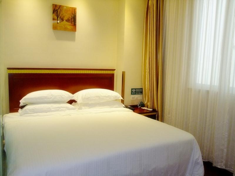 Greentree Inn Jiangxi Jindezhen People Square Jindin Business Hotel Цзиндечжен Екстериор снимка