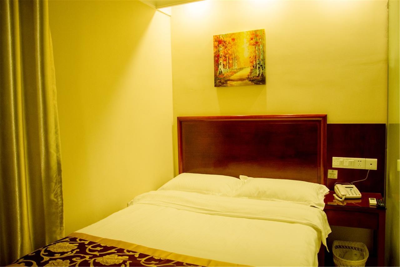 Greentree Inn Jiangxi Jindezhen People Square Jindin Business Hotel Цзиндечжен Екстериор снимка