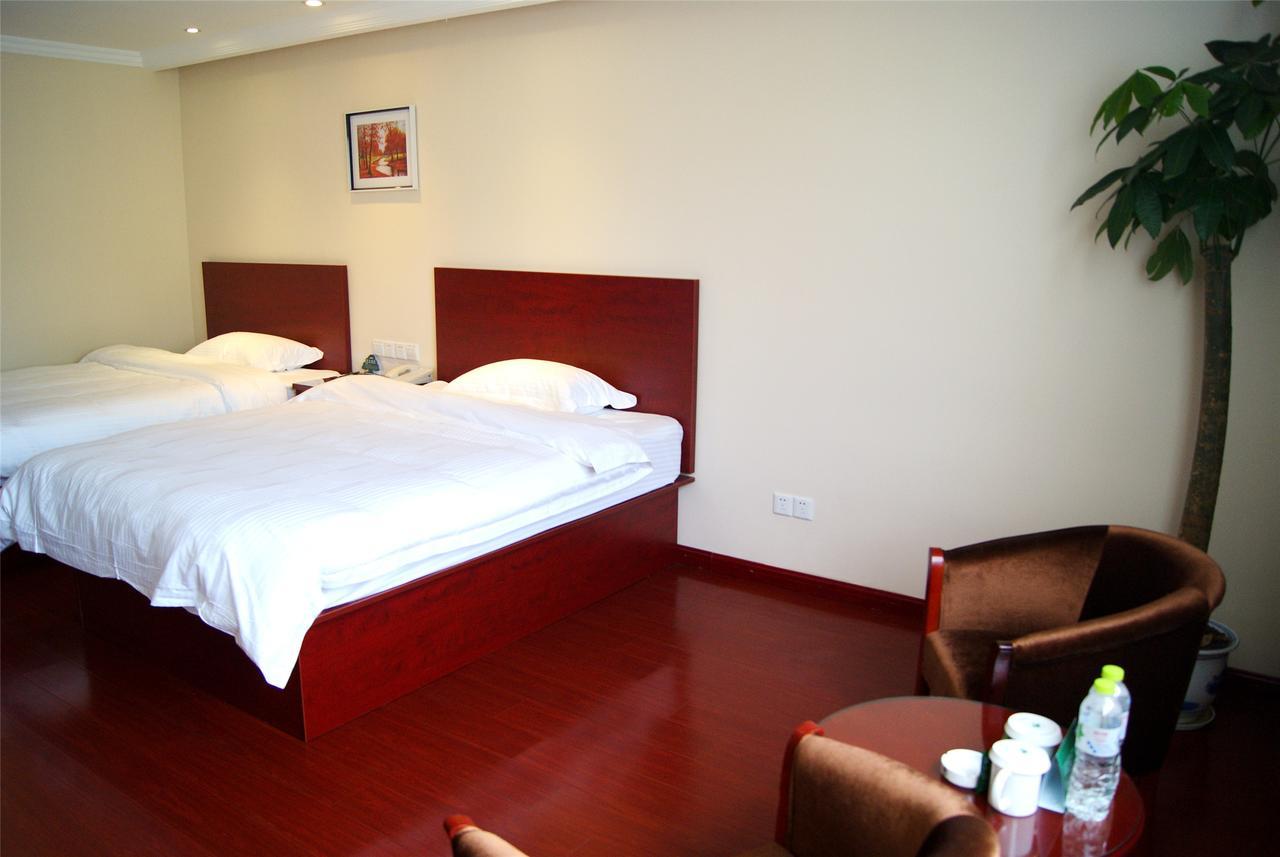Greentree Inn Jiangxi Jindezhen People Square Jindin Business Hotel Цзиндечжен Екстериор снимка